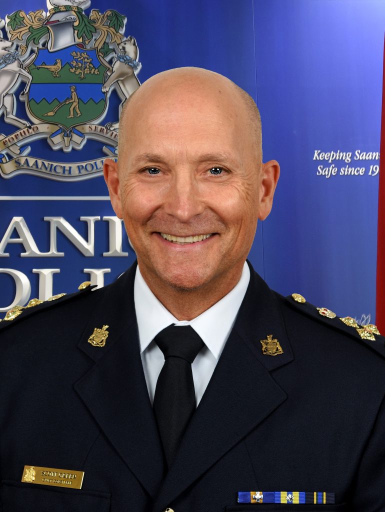 Scott Crest and Flag cropped